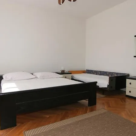 By The Sea Pag - 11400